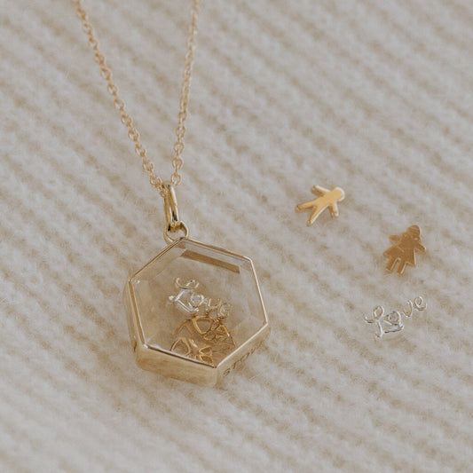 Stow Love Charm in Gold hexagon locket