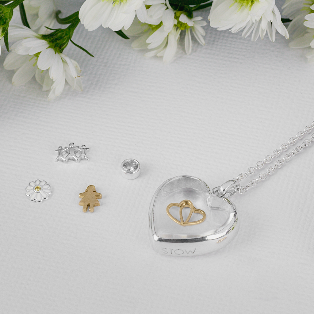 Medium Silver Heart Locket | Lockets | Stow Lockets